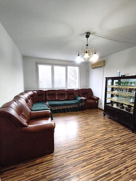 Berceni, Drumul Gazarului, apartament 3 camere, 450 eur.